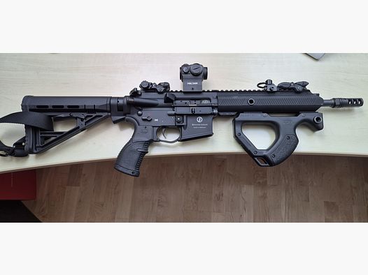 AR15 S4F SPORT calibre .223 Rem avec un canon de 10,5