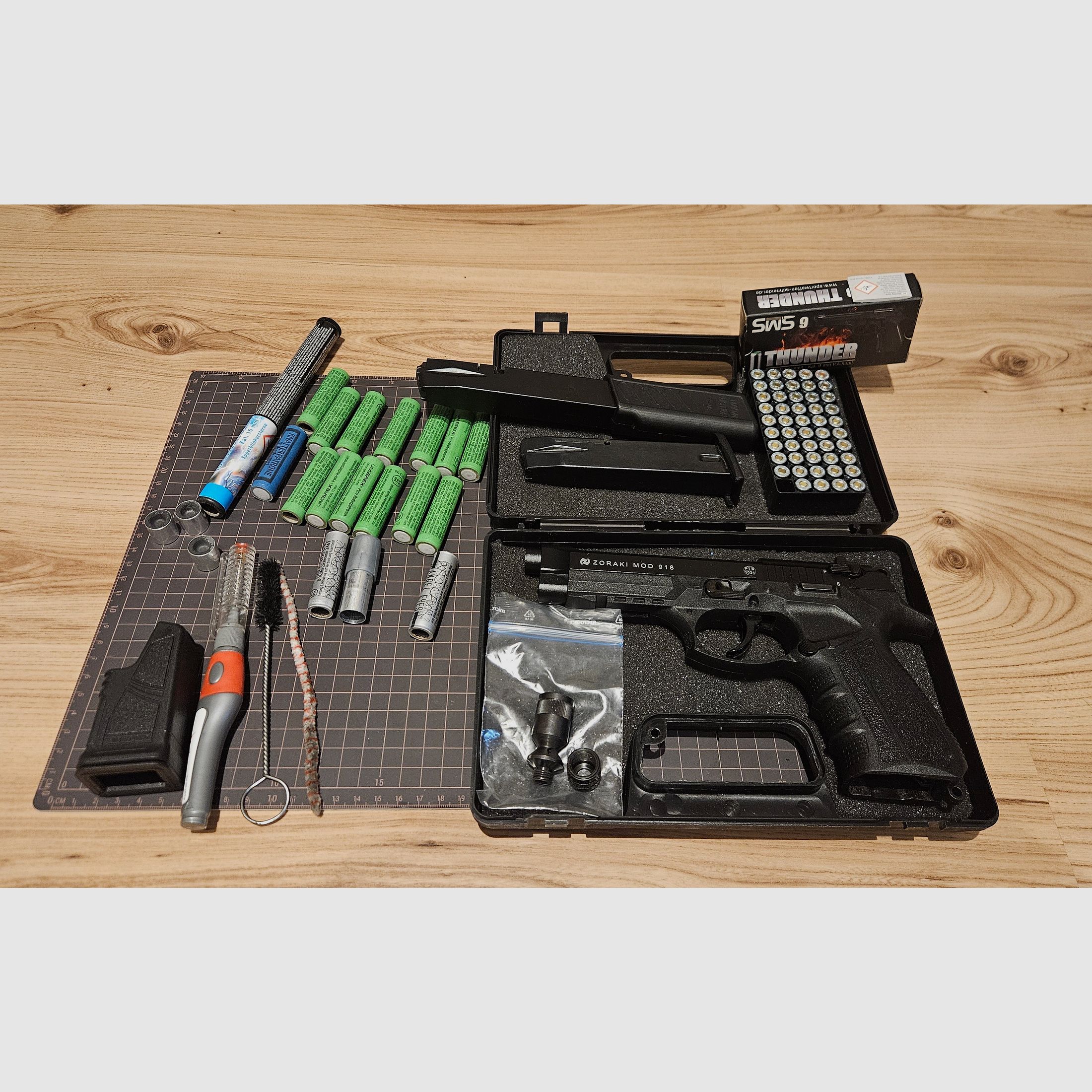 Pistola de fogueo Zoraki 918 calibre 9mm, 49 cartuchos de salva, cargador de 30 disparos, ayuda de carga, munición luminosa