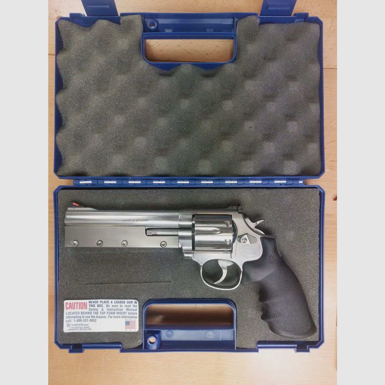 Smith & Wesson, USA 686-5