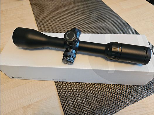 Hawke lunette de tir Vantage 30 WA FFP 4-16x50mm