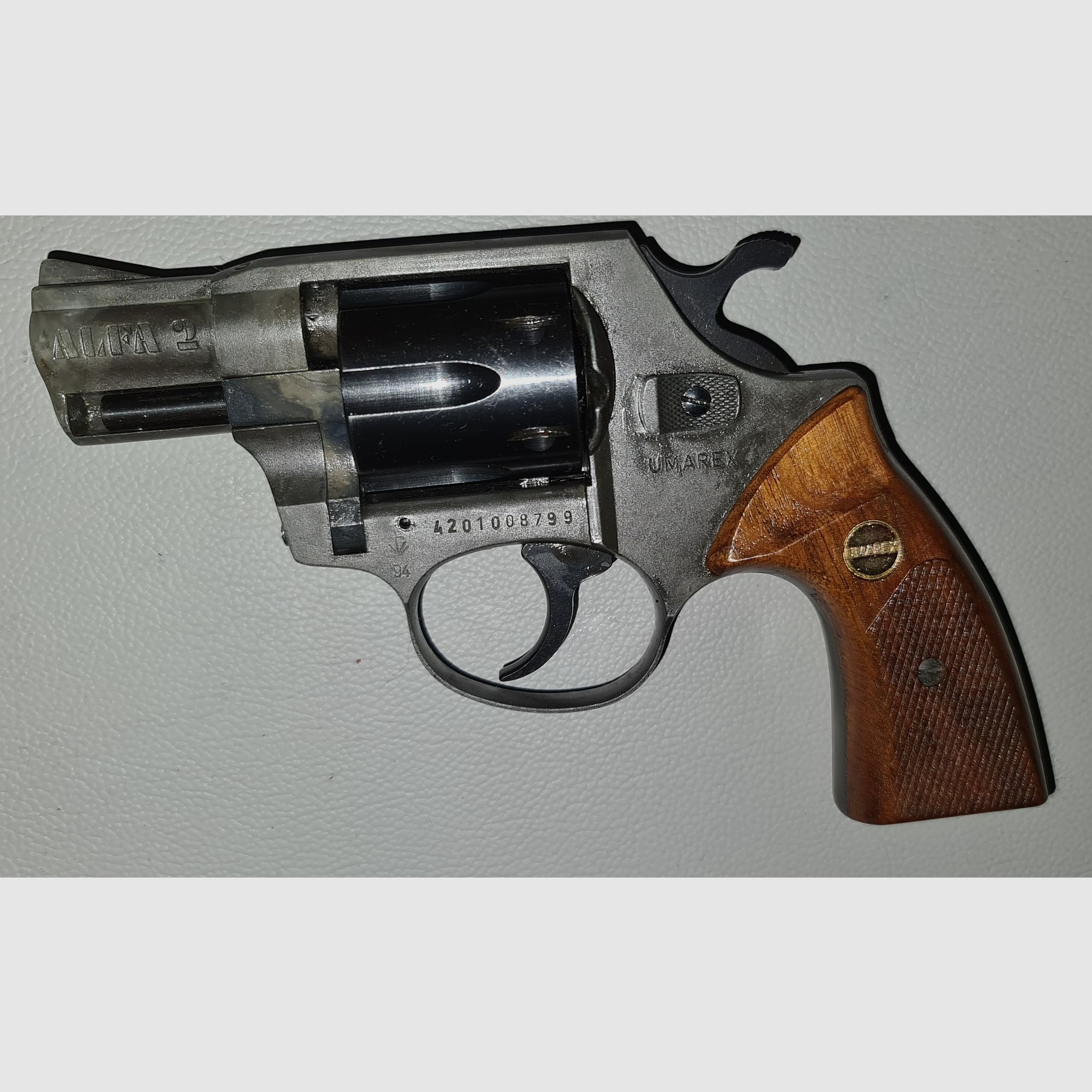 REVOLVER UMAREX ALFA 2 / cal. 9mm / PTB 593 / SCHRECKSCHUSS GAS PISTOLE SILVESTER SELBSTVERTEIDIGUNG SAMMLER ohne ZUBEHÖR 