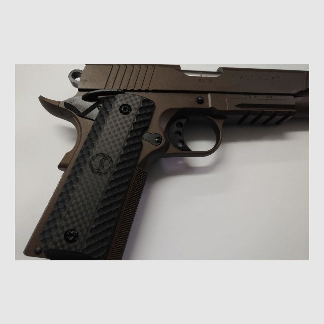 Schmeisser 1911 Hugo Bronze Edition