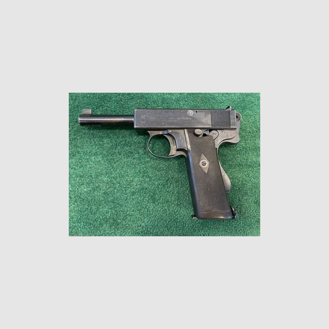 WEBLEY & SCOTT MKI CAL.455W, linkerkant niet compleet., afbeelding 1 van 7
