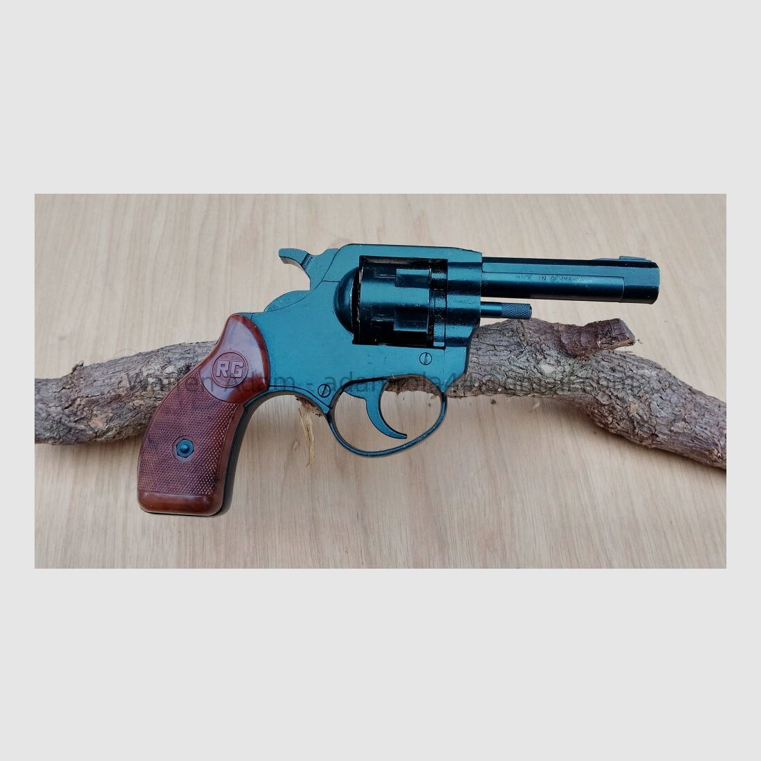 Röhm Modell RG 75, F im Fünfeck