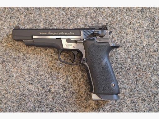 Smith&Wesson Pistole Target Champion Kal. 9mm Luger