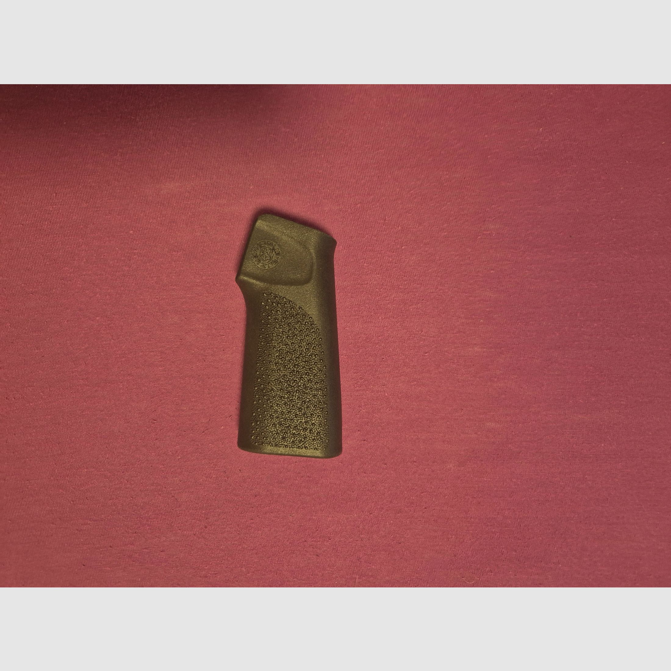 Poignée en polymère pour systèmes AR, image 2 sur 2