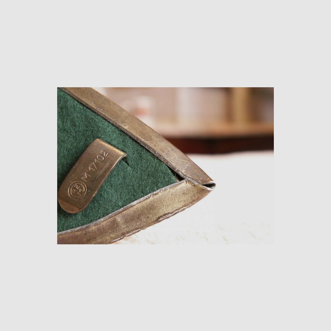 Originele gorget NSDAP uit Wk2