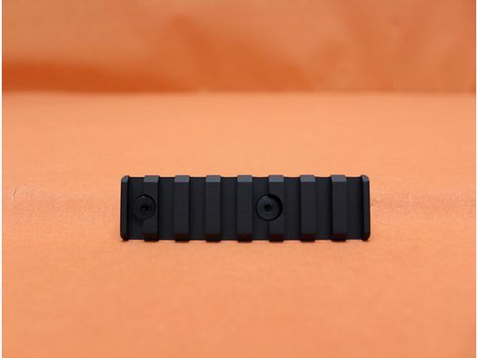 UTG - Leapers UTG Sezioni di Rail Picatinny Compatibili con KeyMod (MTURS04M) Nero 8 Slot Picatinny