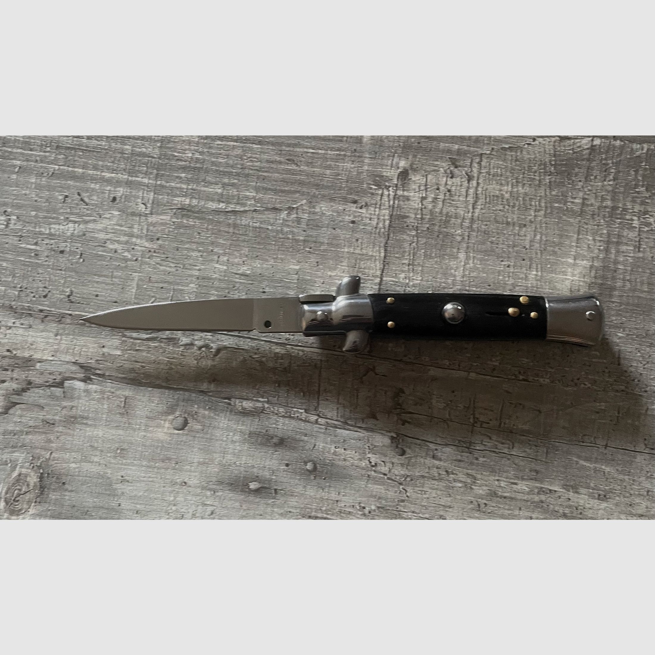 Böker Magnum Sicilian Needle Noir | Stiletto