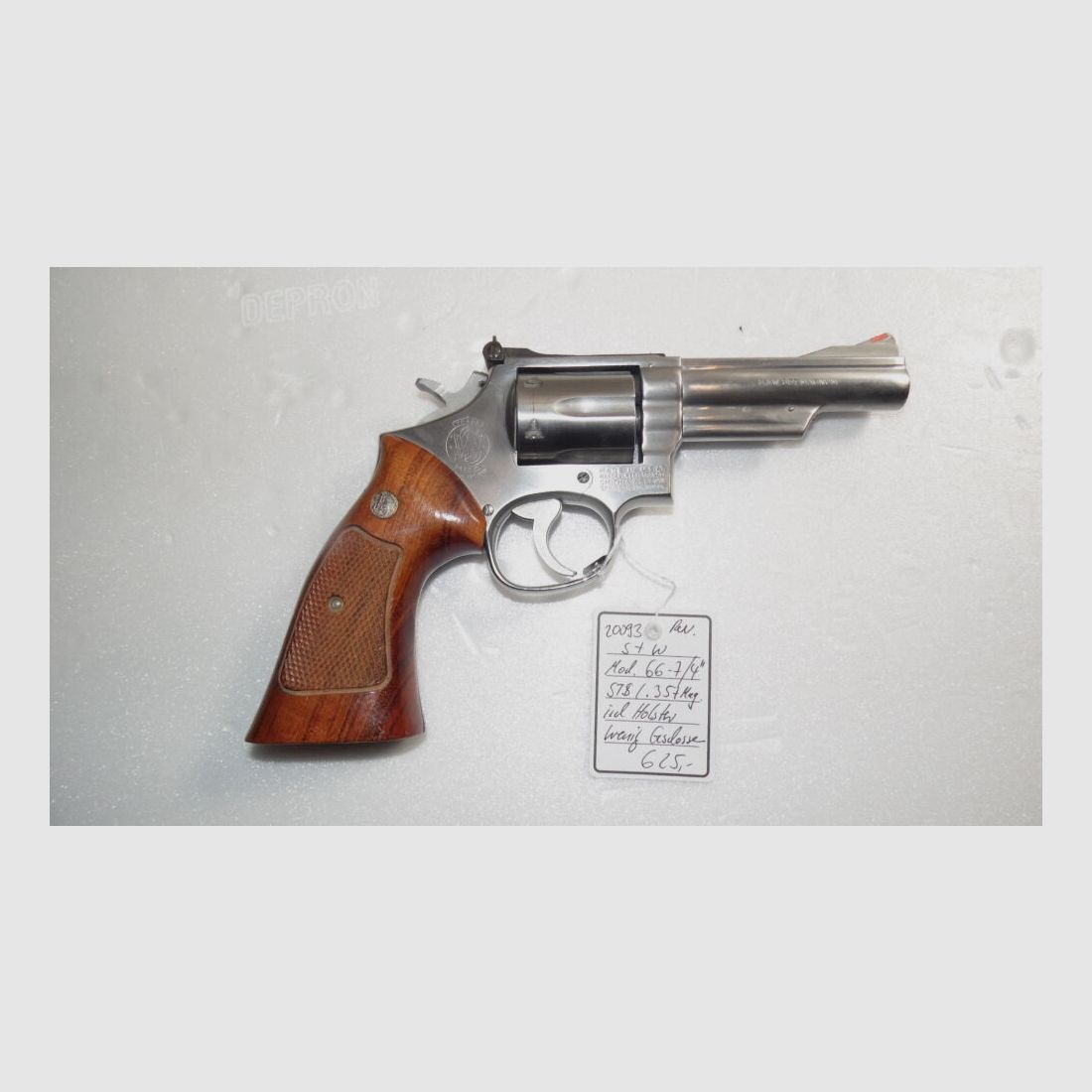 Smith & Wesson 66-7 - 4"