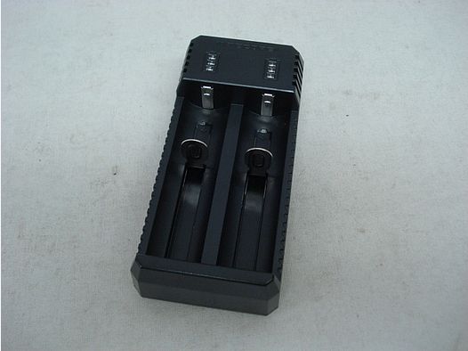 Ladegerät Nitecore UI2 -