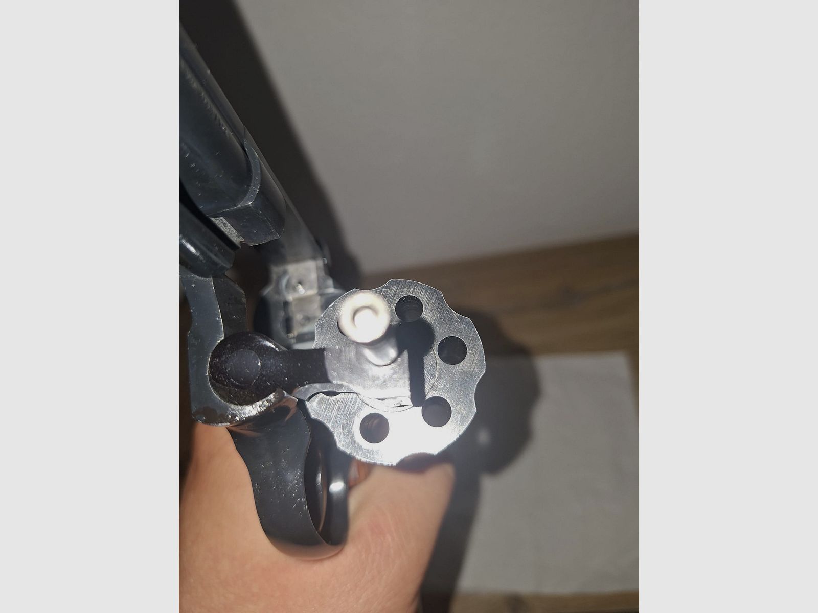 Erma egr 77 PTB 601 ben tenuto bene con impugnature combat