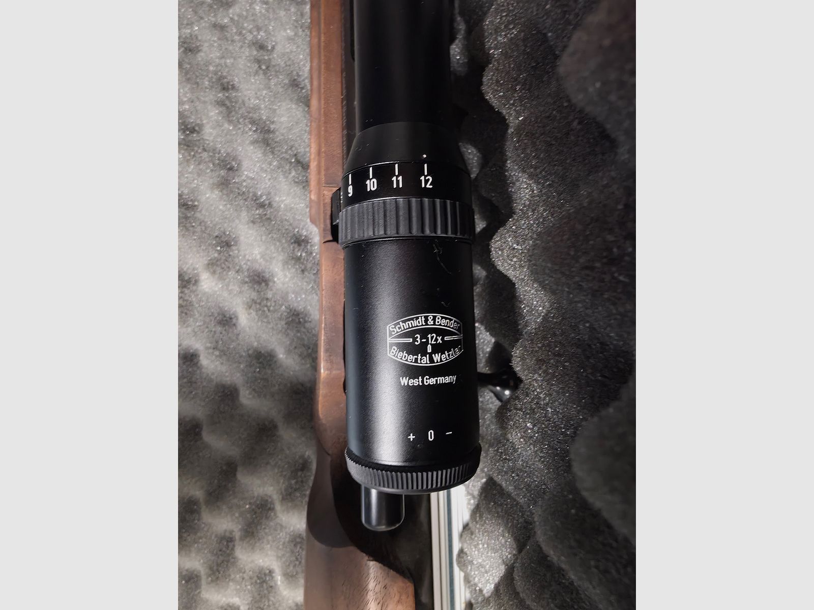 KRICO Modell 400 Kaliber .22 Hornet mit Schmidt&Bender 3-12x50