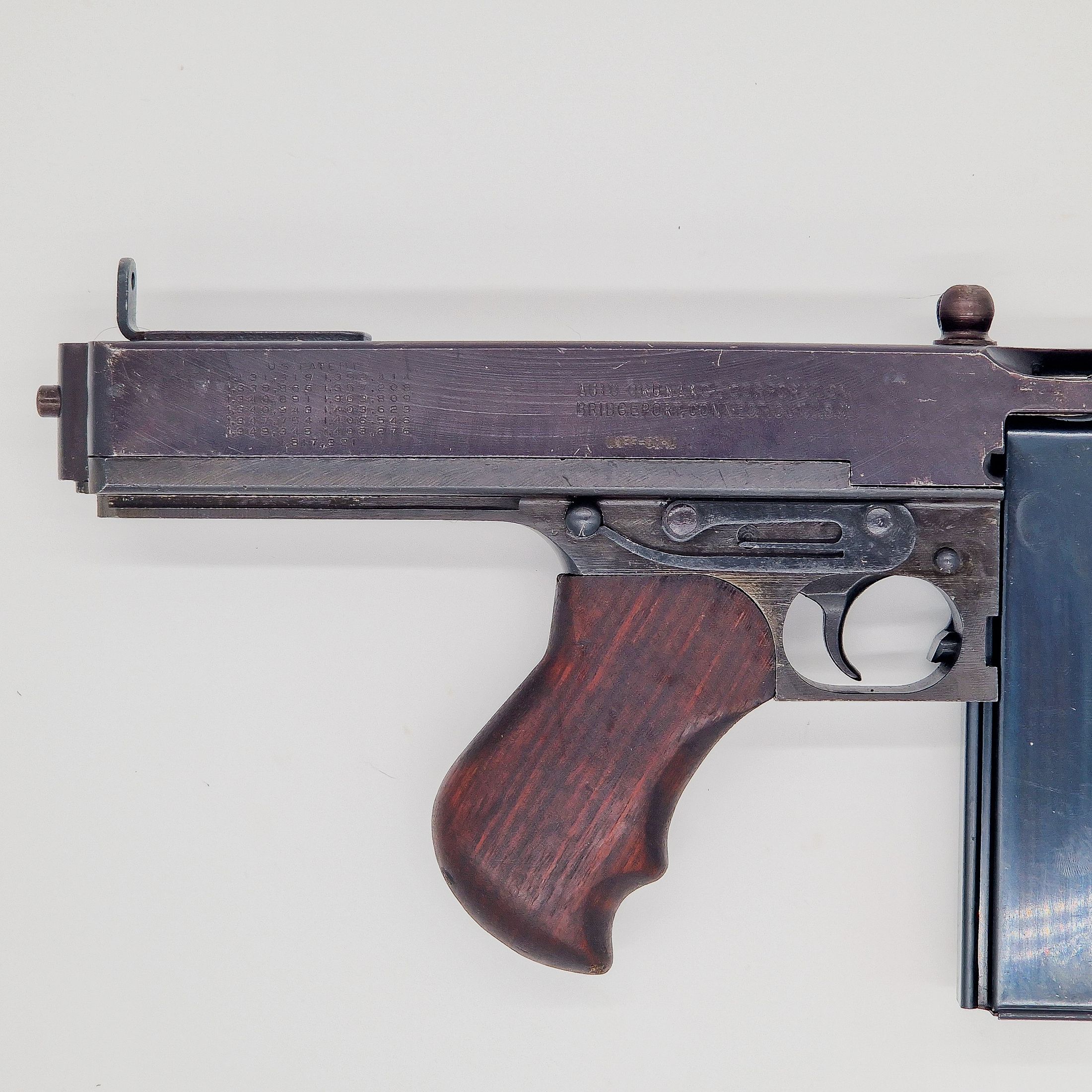 Półautomatyczna karabina - LuxDefTec 1928A1 Thompson - .45Auto - STAN ORYGINALNY