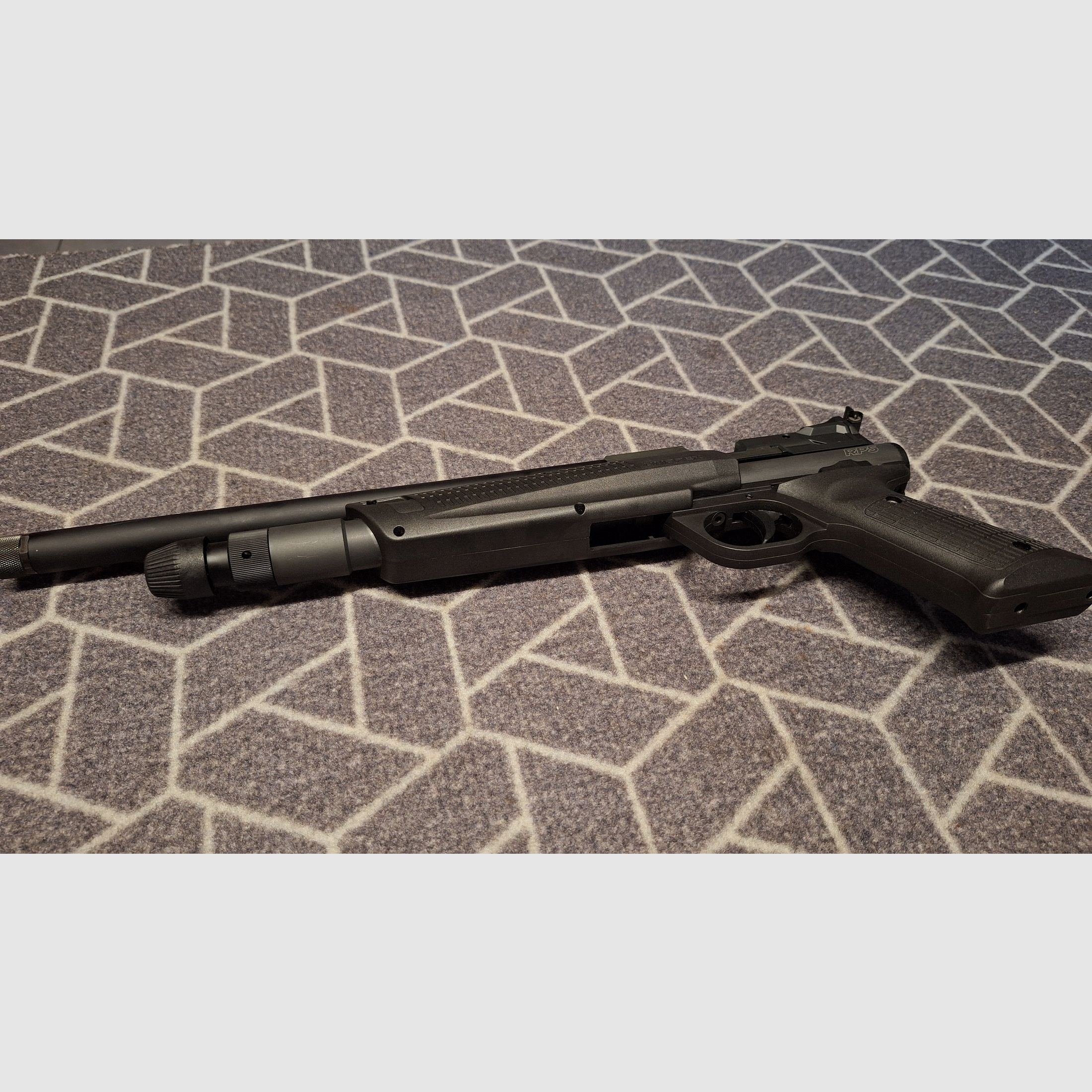 Umarex RP5 4,5 mm CO2 Pump Action mit 2x 5 Schuss Magazinen - Rarität!