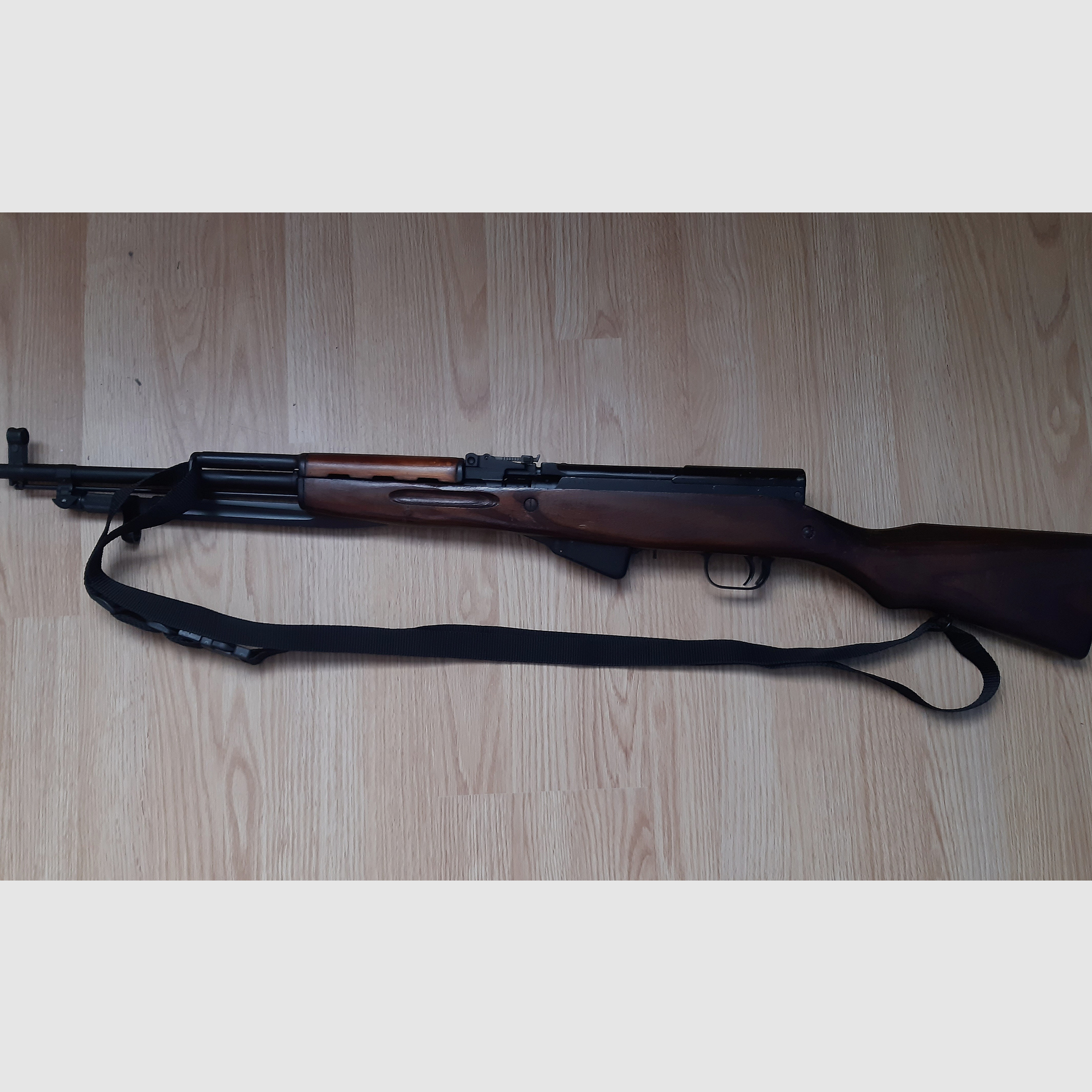 orig. russ. SKS 45 Simonov "IZHMASH" im Kal. 7,62x39 -Superperfekt- mit ca.1600gr. Abzug