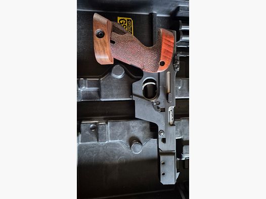 Walther GSP cal. .22 lr mit Rechtshandgriff