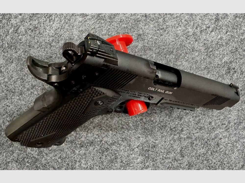 Colt 1911 Rail Gun .22lr