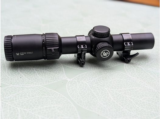 Vortex Strike Eagle 1-8x24 LPVO incl. Rusan Picatinny snelspanmontage