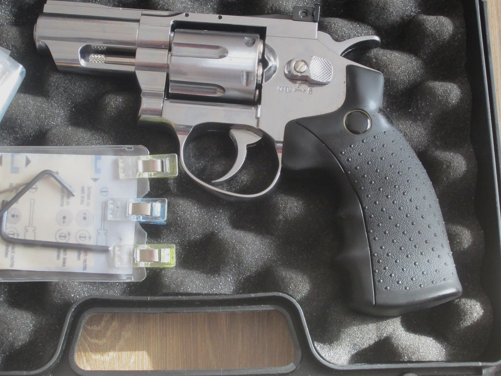 Umarex Legends S25 CO2 Revolver
