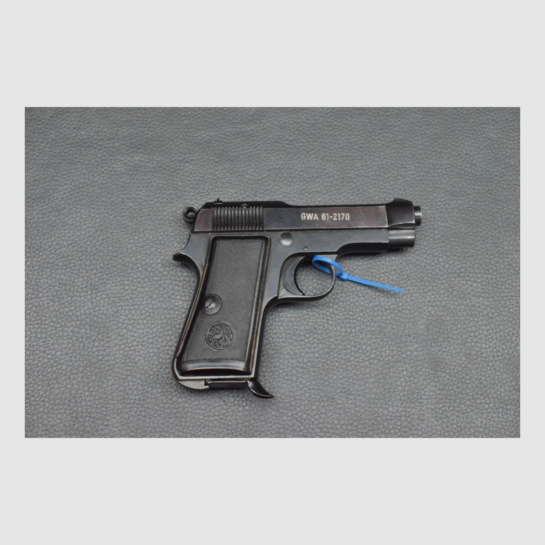 Beretta pistol special stamp collector's weapon M1935