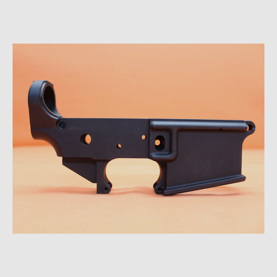 Oberland Arms	 Unteres Gehäuse Oberland Arms OA-15: Lower Receiver Semi-Auto leer/ stripped System AR-15