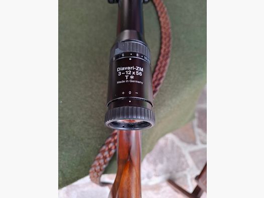 Bockbüchsflinte von Blaser mit Zielfernrohr