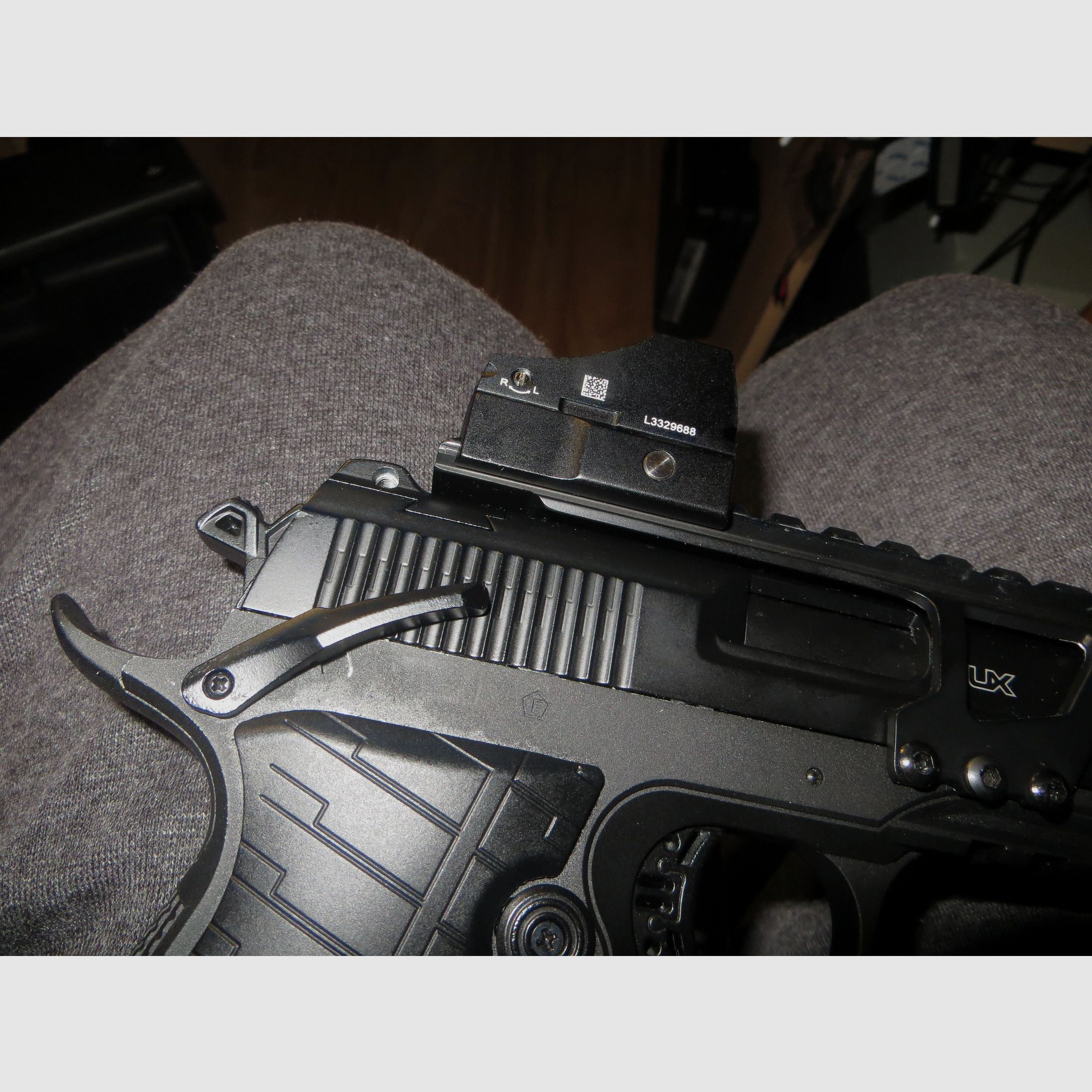 UMAREX RACE GUN mit Docter Sight