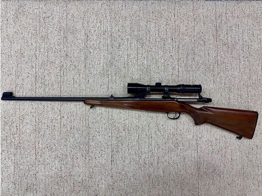 CZ 537