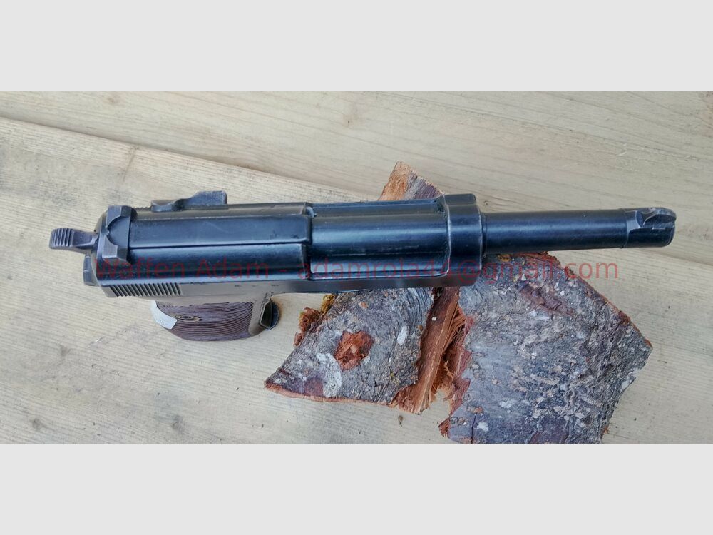 Walther P.38 , 1944 - Code ac44 "Single Line"