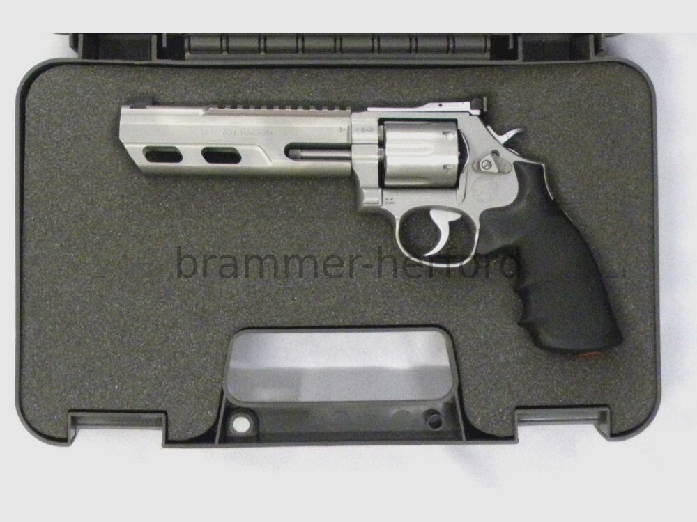 Smith & Wesson 686-6 Competitor