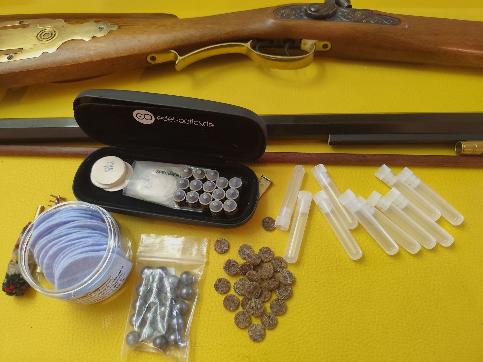 Investarm Hawken Cal. 45 Beschuss 1992 BB top Zustand  mit Zubehör 