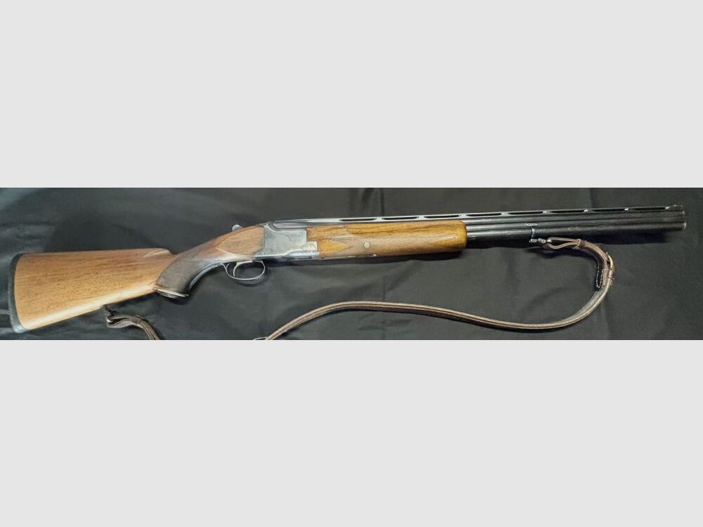 FN B 25, image 2 of 10