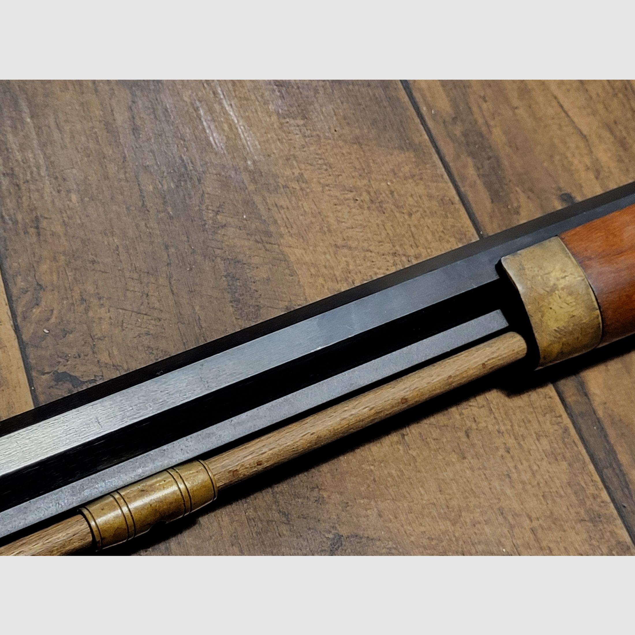 Investarm cal. 45 Perkussionsgewehr Hawken