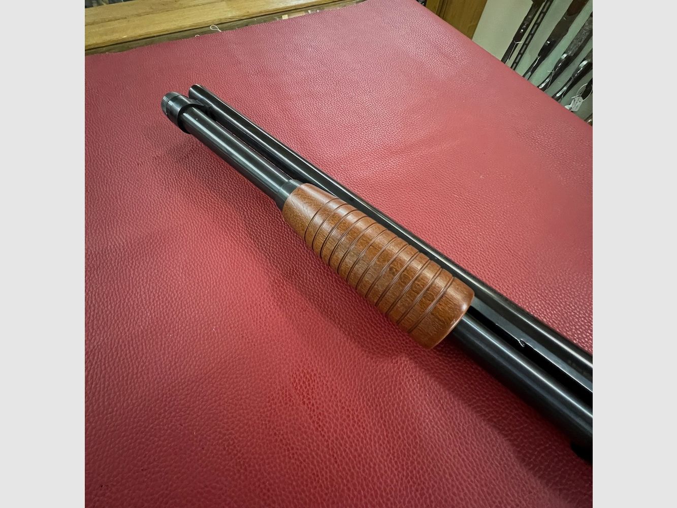 Winchester Modell 1300 Verteidiger, Bild 3 von 6