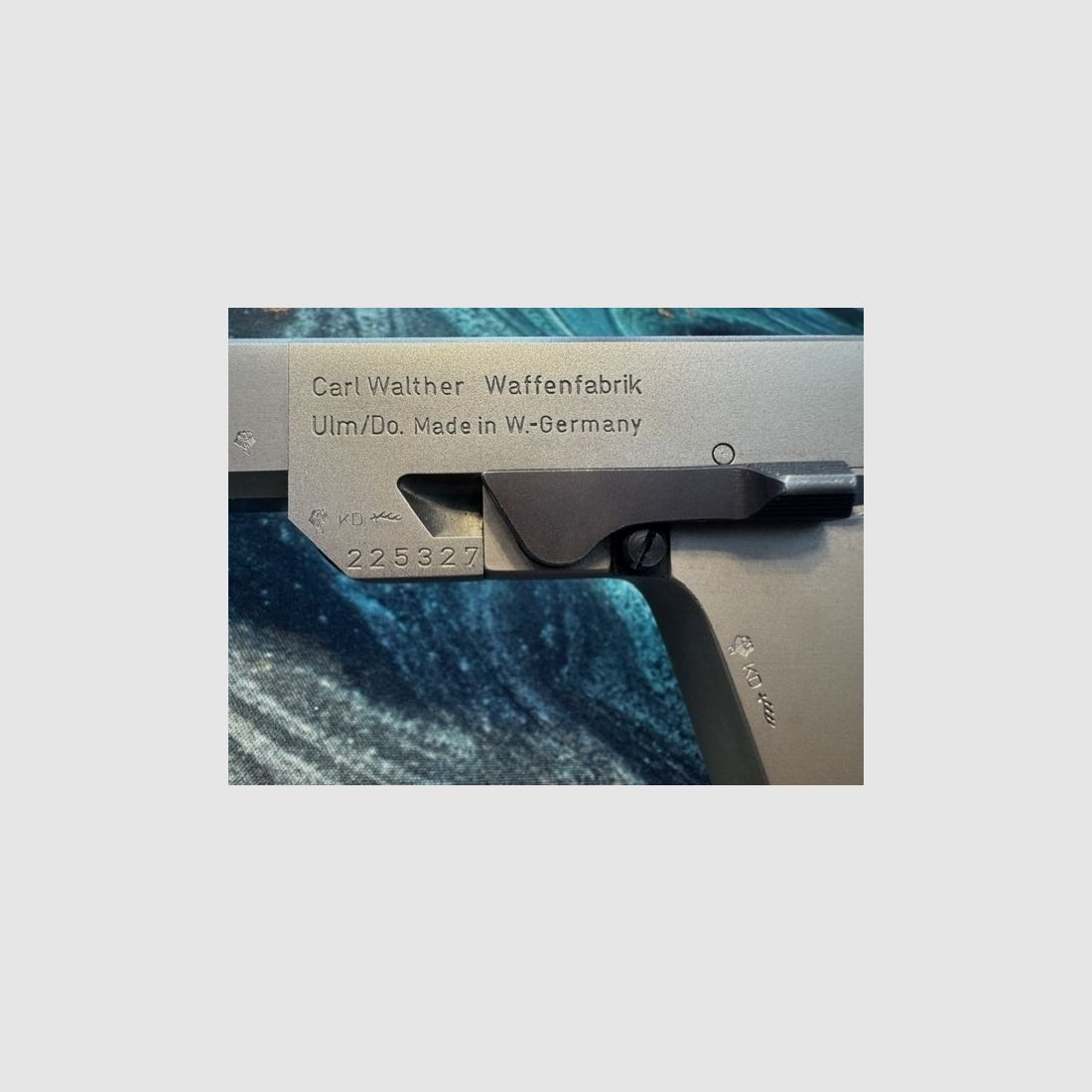 Walther GSP .22 l.r. met barrel weight