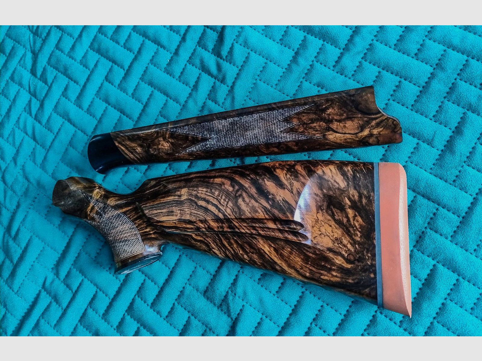 Blaser R93 Schaft beste Holzklasse 