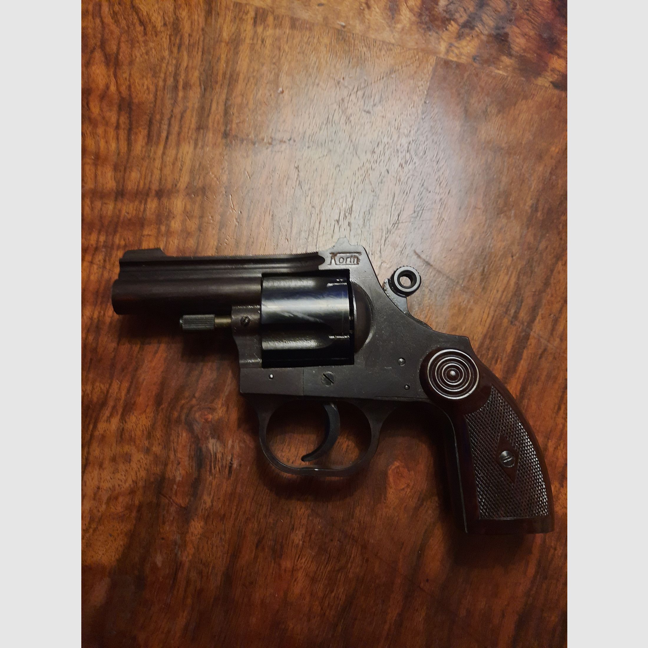 Blank firing / gas revolver Willi Korth, .380 R, very rare collector's item