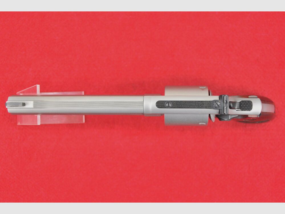 Smith & Wesson 686 International 6" .357 Mag.