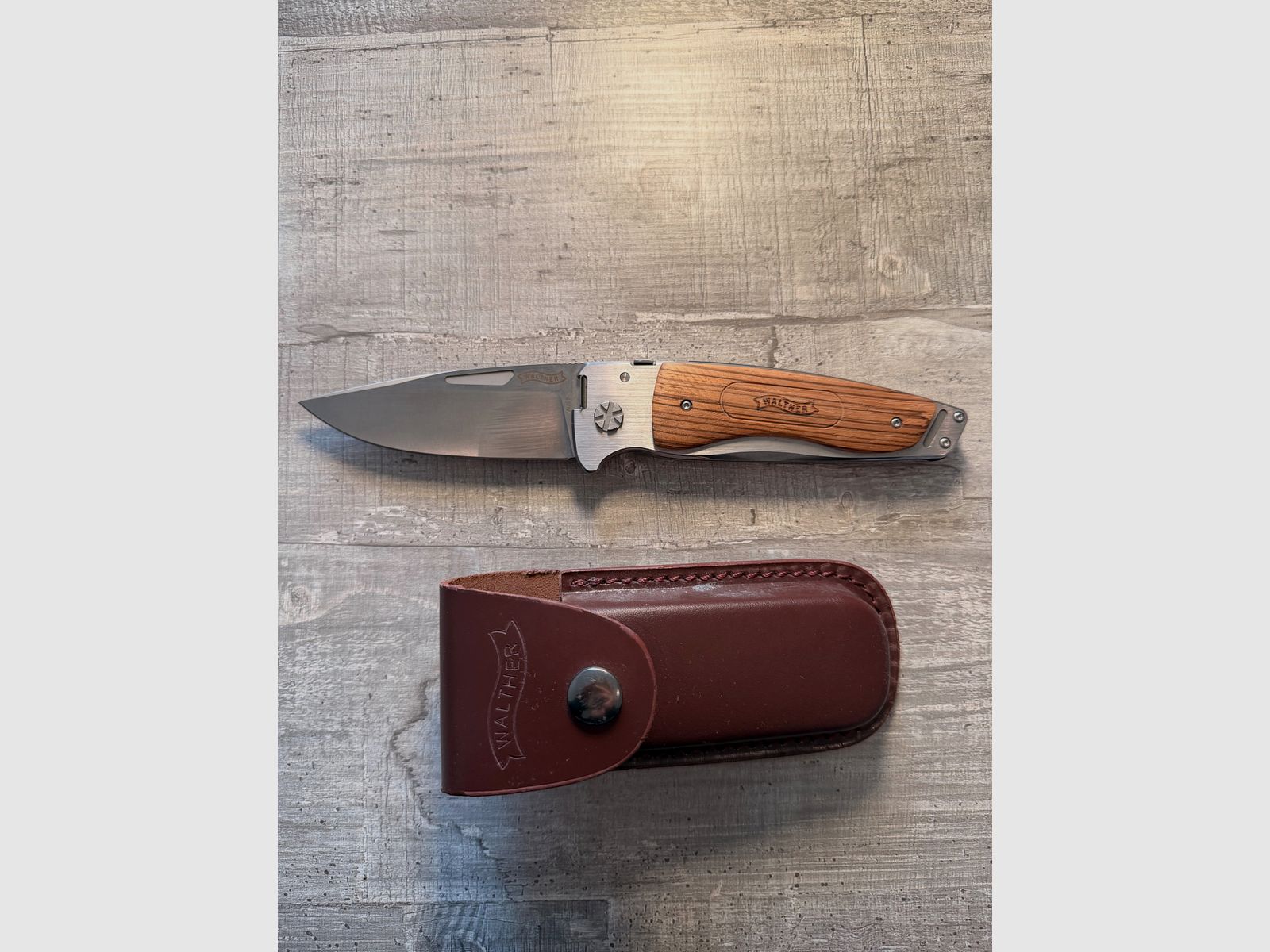 Walther TFW 3 (Traditional Folder Wood 3), image 1 of 2