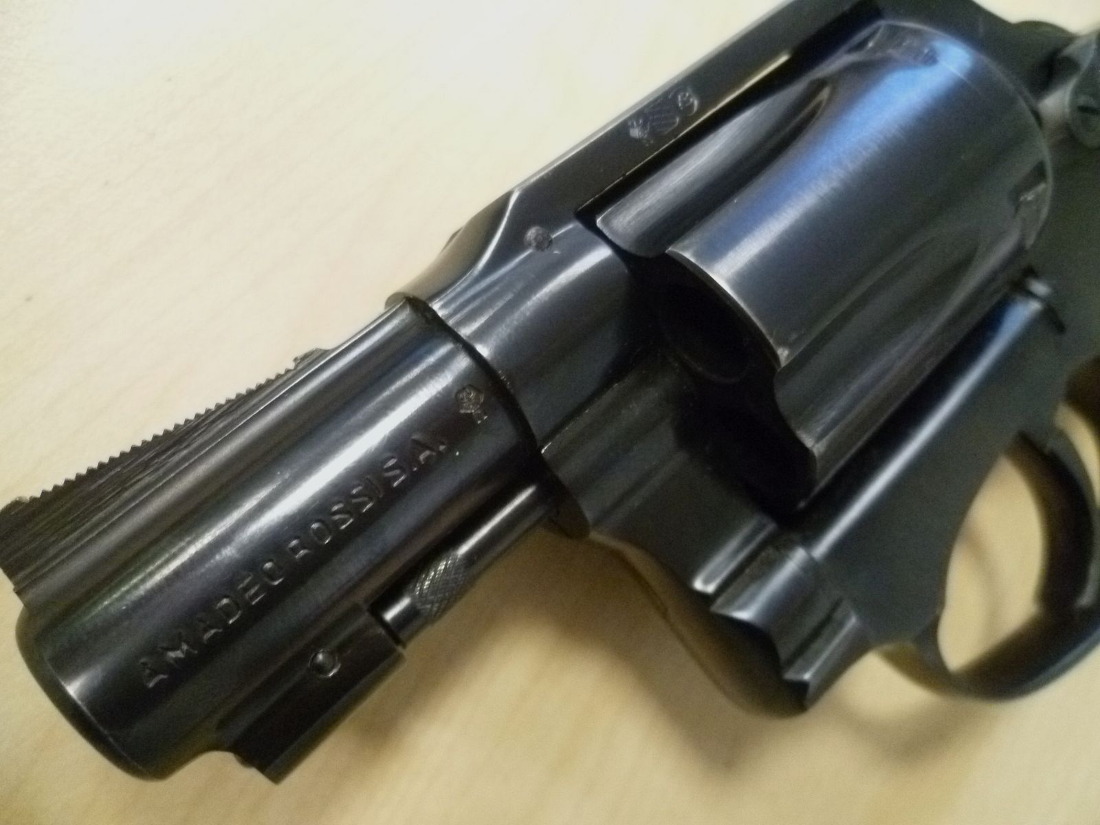 Revolver Rossi Model 27 .38 Special