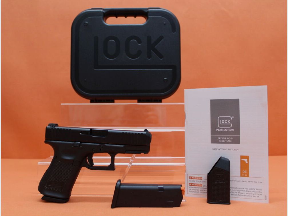 Glock Ha.Pistola .40S&W Glock 23 Gen5 102mm canna/ scanalature frontali/ caricatore di riserva