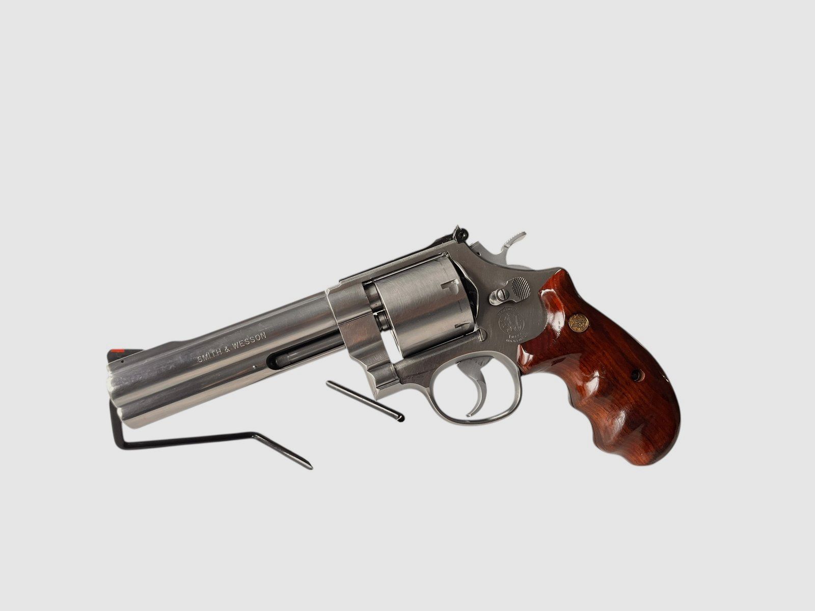 Smith & Wesson 627-0 .357 Magnum caliber revolver | Sport, image 6 of 7