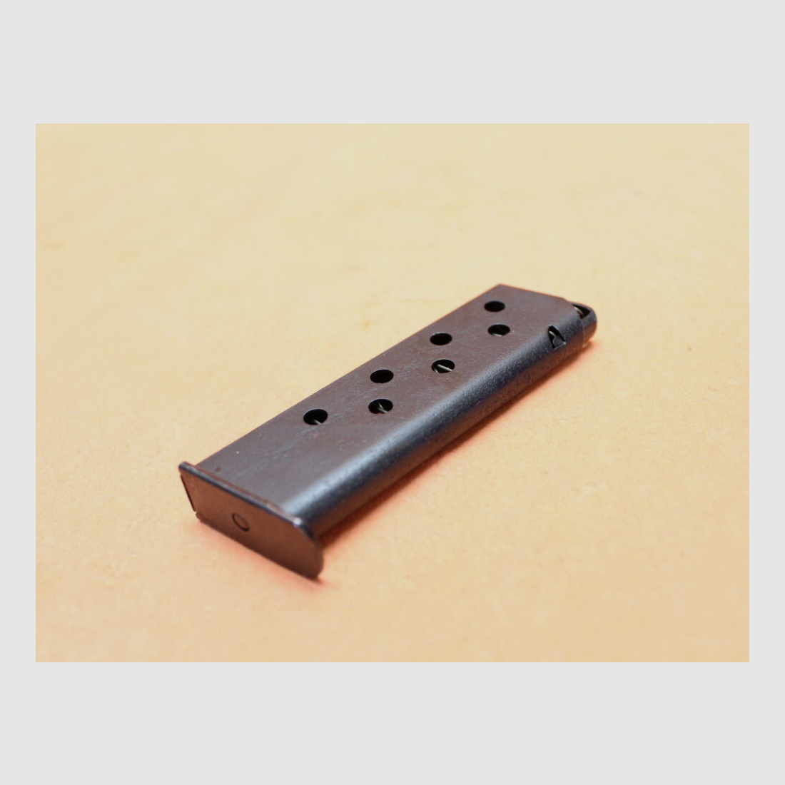 DDR SURPLUS Walther PP: Magazine DDR (without marking) 8-round blued without magazine base 7.65mm Browning