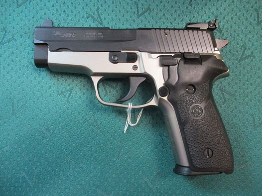 Pistole SIG Sauer P228 duotone Sport 9mm Luger	 P228