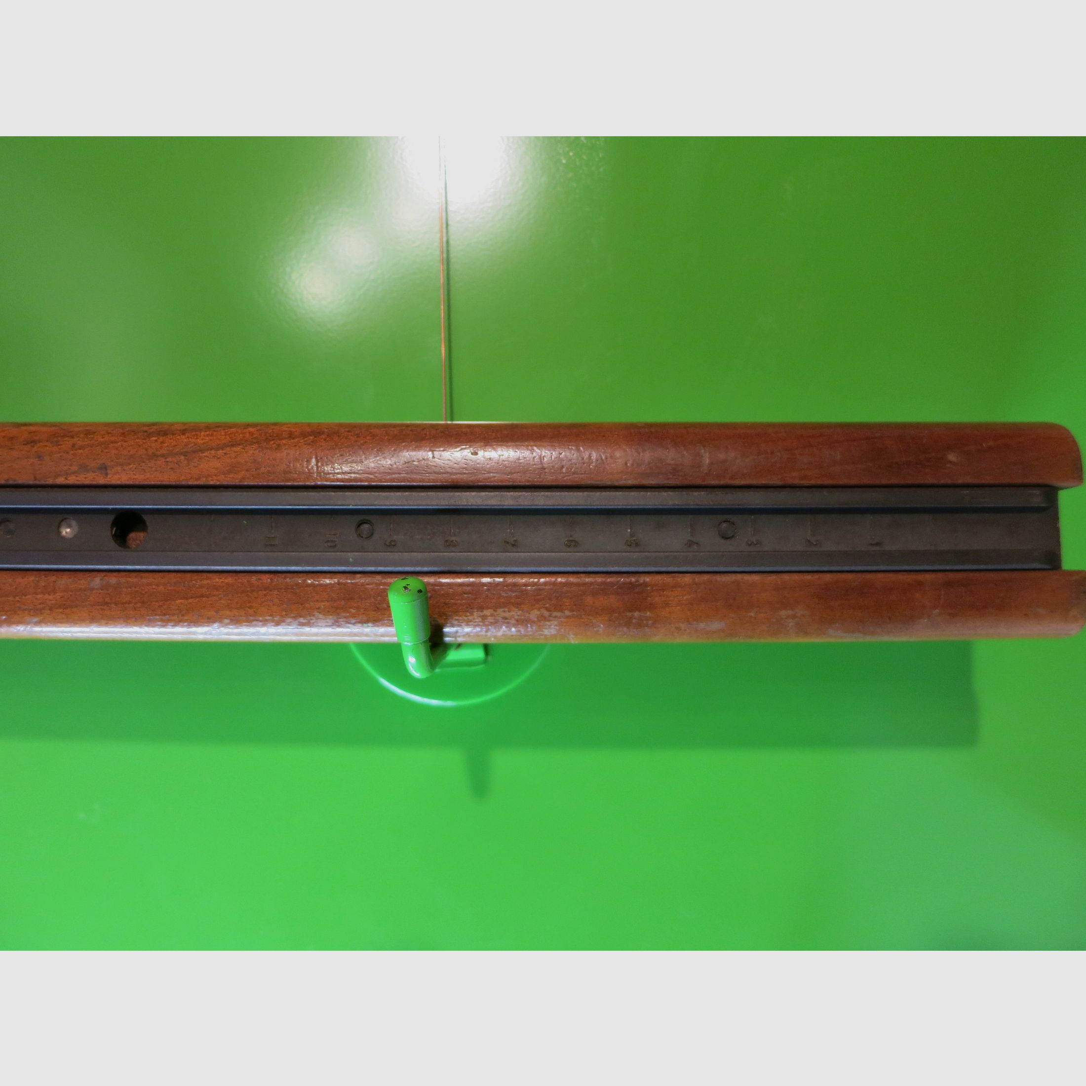 Daumenloch-Schaft mit Alu-Schaftbackenschiene für .22lr Match-Systeme       #13