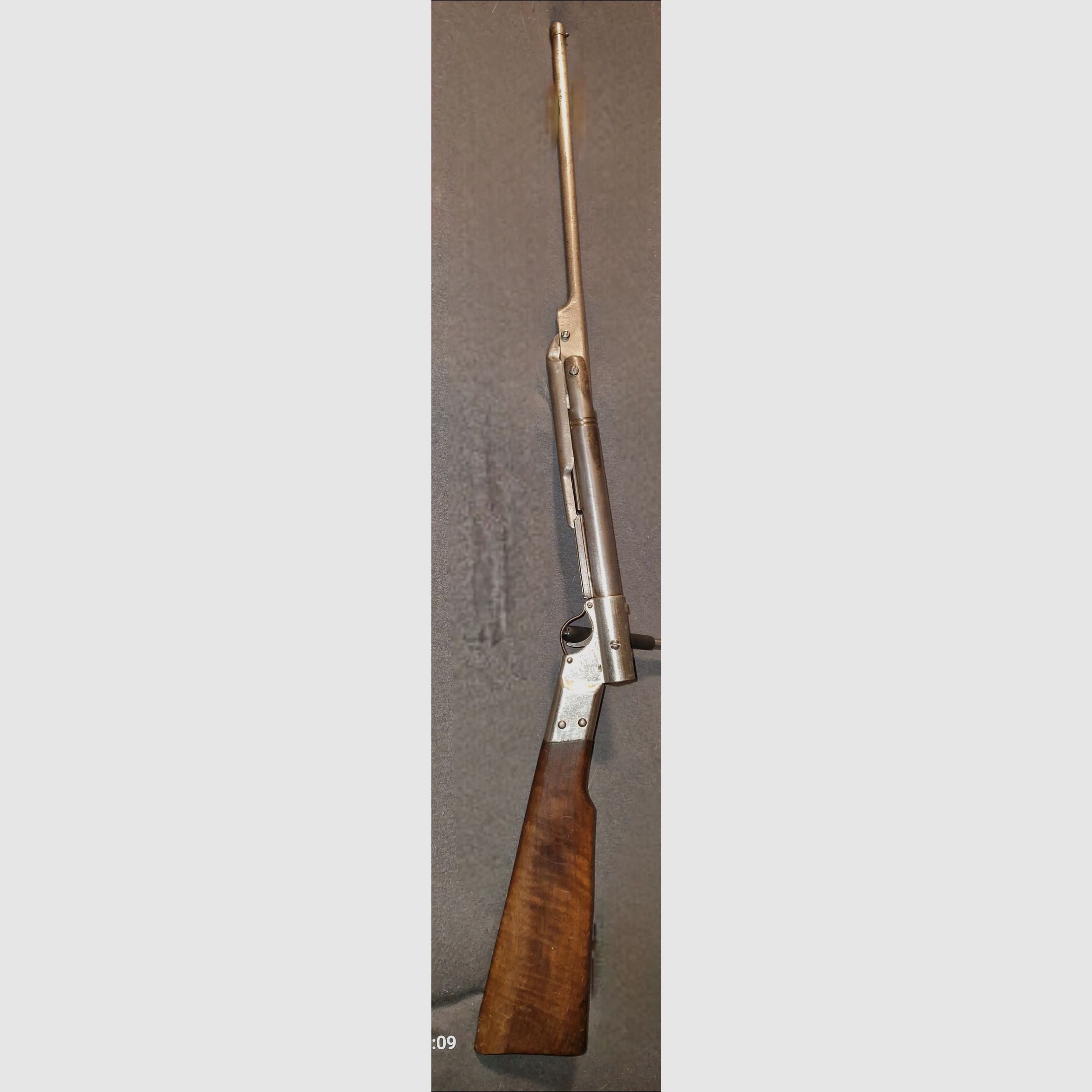 DIANA MOD 20 / 4.5mm / DDR VEB AIR RIFLE VERY GOOD POWER / LITTLE SURFACE RUST / VERY RARE / DEFECTIVE ( NO.33 ) ------>! READ DESCRIPTION ! <------