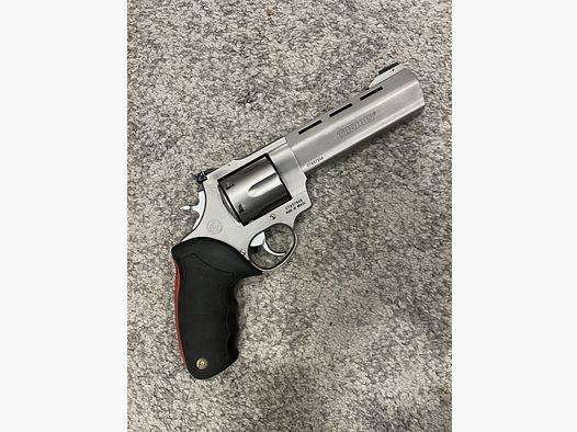 Taurus Raging Bull