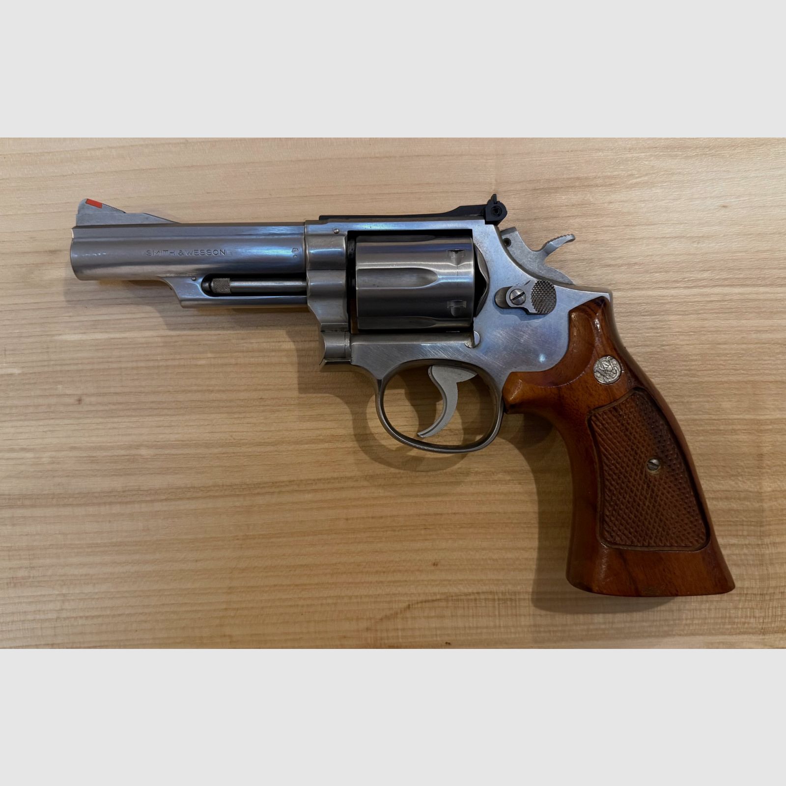 Smith & Wesson .357 Mag. stainless