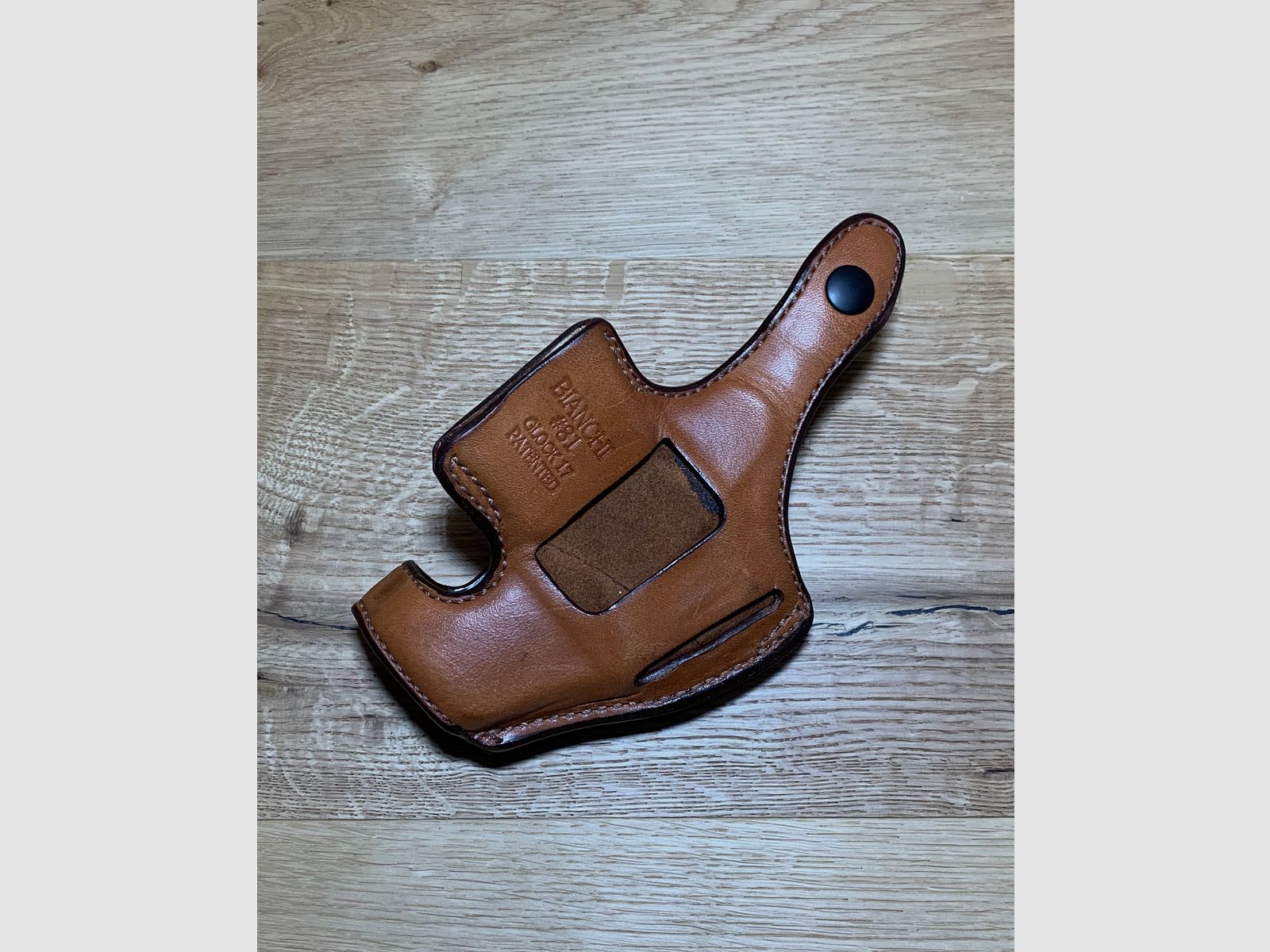 Bianchi # 81 Leder Holster für Glock 17, OHNE Pistole
